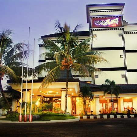 Umm Inn Hotel Malang Eksteriør billede